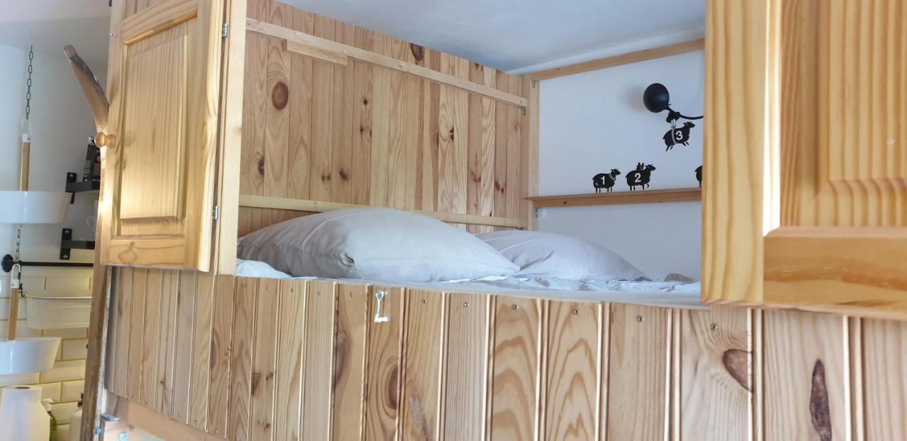 Studio Alpheratz Forest - 1 à 3 pers - WIFI, balcon, vue piste et glacier Muzelle, calme, proche commerces et pistes- TSC Super Venosc à 80m Les Deux Alpes Extérieur photo